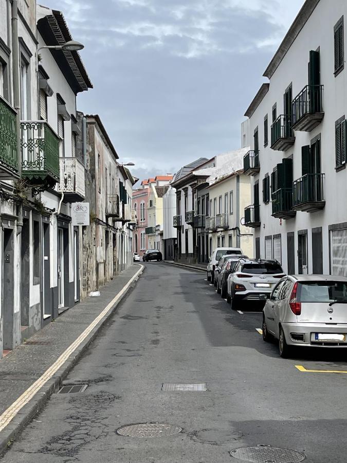 Living Pdl 2 Apartment Ponta Delgada  Luaran gambar